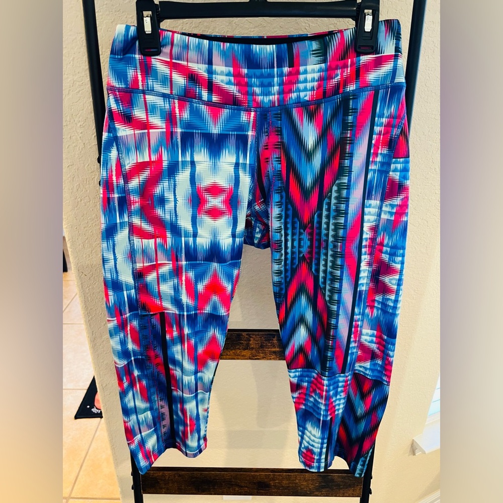 LulaRoe Capri Active Leggings